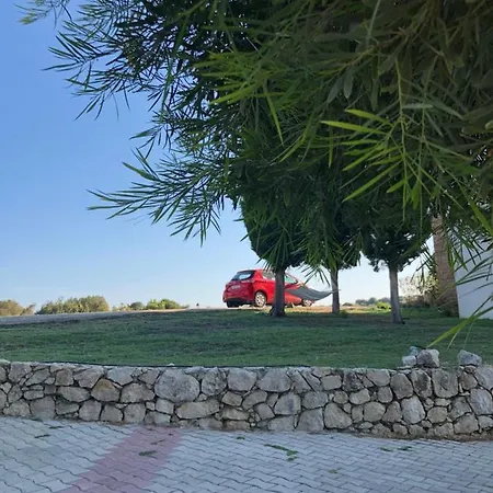 Elena's Country & * Καλυθιές