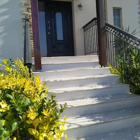 Elena's Country & Kalithies