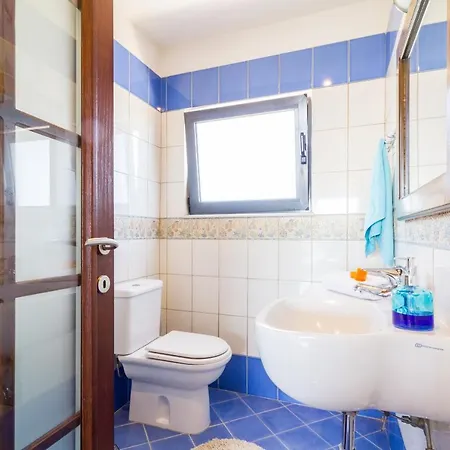 Elena's Country & Kalithies