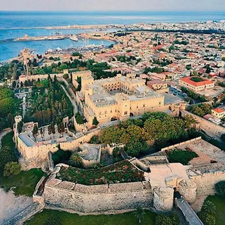 Elena's Country & * Kalithies