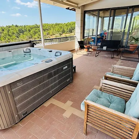 Elena's Country & * Kalithies