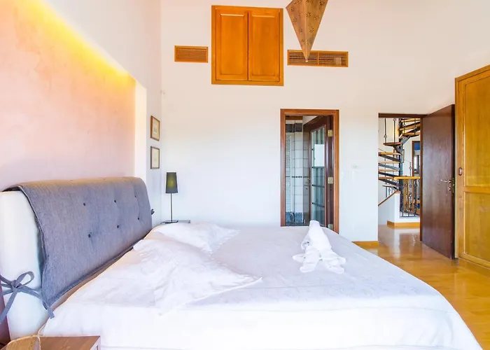 Elena's Country & Tatil Evi Kalithies