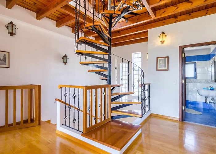 Elena's Country & 펜션 *