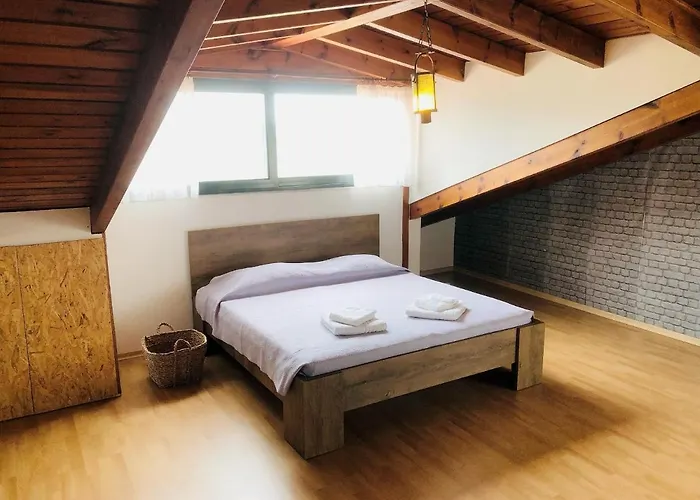 Elena's Country & 펜션 Kalithies