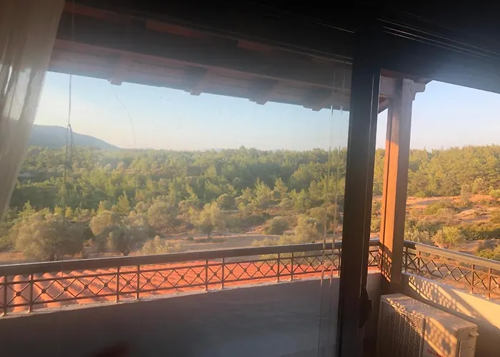 Elena's Country & بيت للعطل *