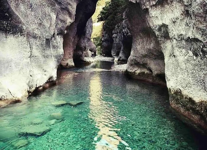 بيت للعطل Elena's Country & *